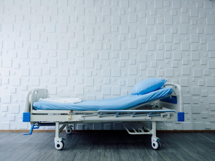 Medical-Patient-Bed-for-Stroke-Recovery-How-It-Supports-Rehabilitation-at-Home