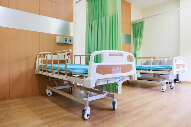 Are-Electric-Hospital-Beds-Worth-Buying-for-Home-Recovery