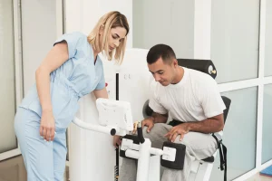 How Adjustable Beds Help Patients Sit and Move More Easily