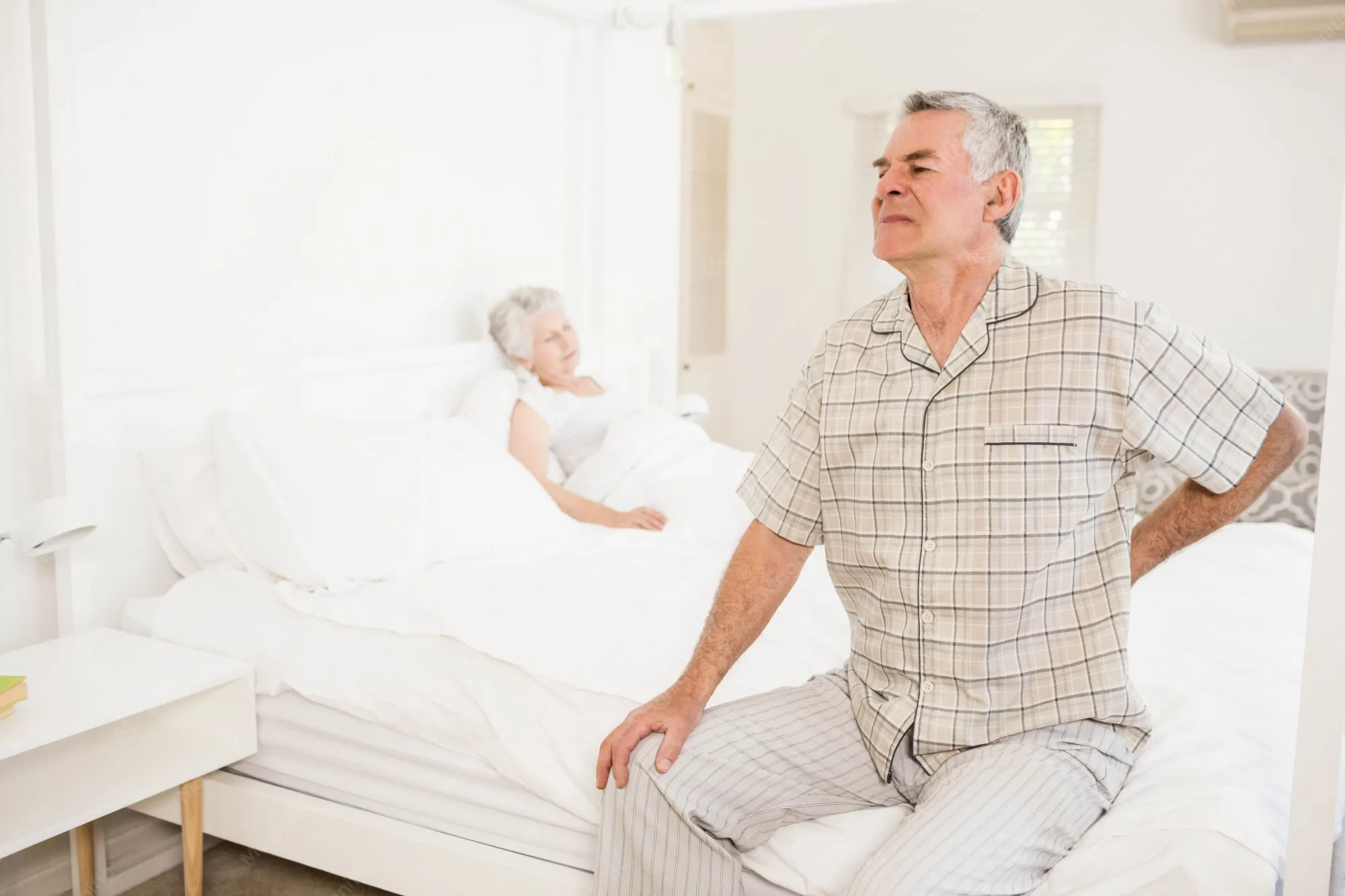 Find the right orthopedic bed mattress for back and joint pain. Compare firmness, materials, zoned support and adjustable bed compatibility.