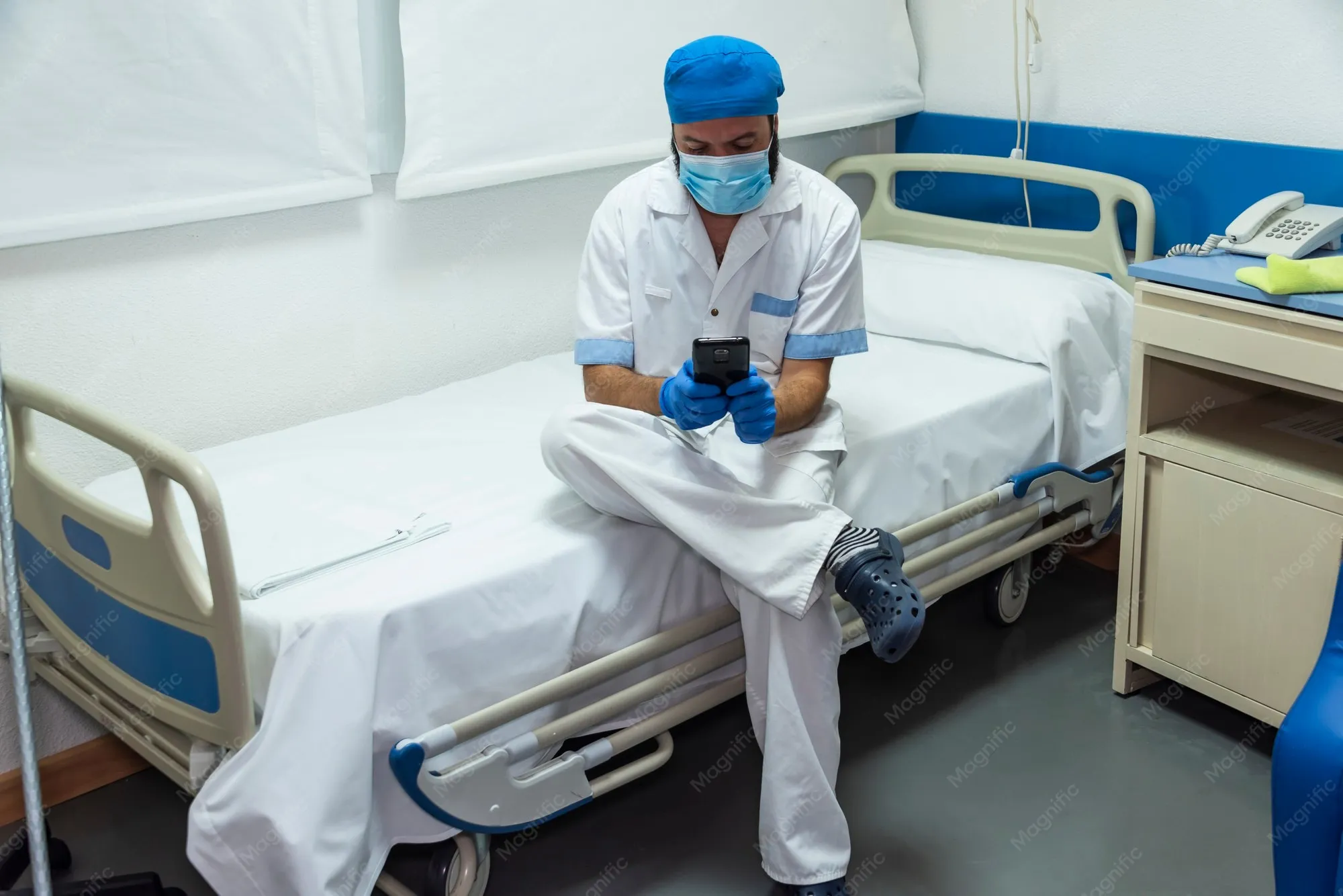 Where to Buy a Hospital Bed in India: Online & Offline Buying Guide